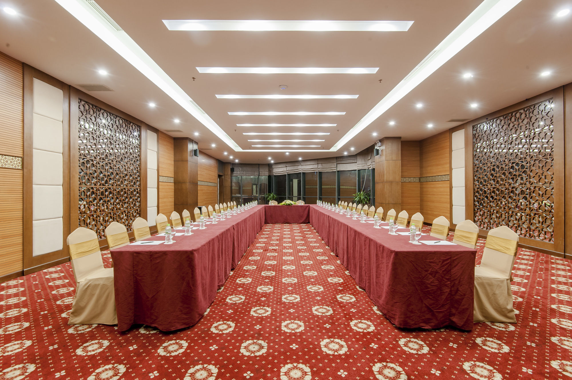 Muong Thanh Grand Lao Cai Hotel Exterior photo