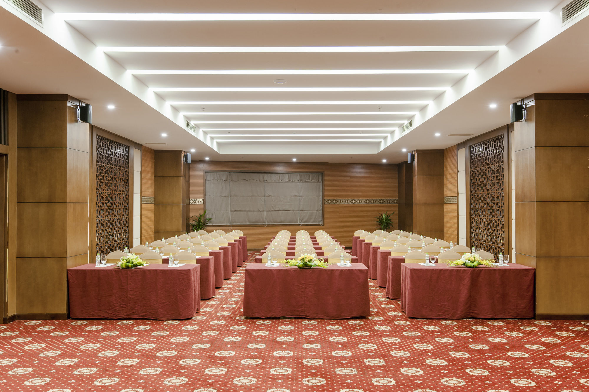 Muong Thanh Grand Lao Cai Hotel Exterior photo